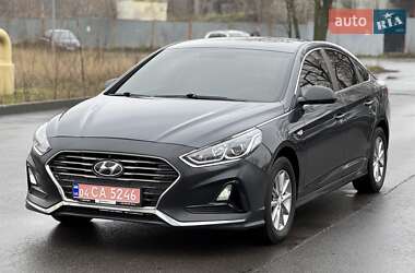 Седан Hyundai Sonata 2018 в Днепре