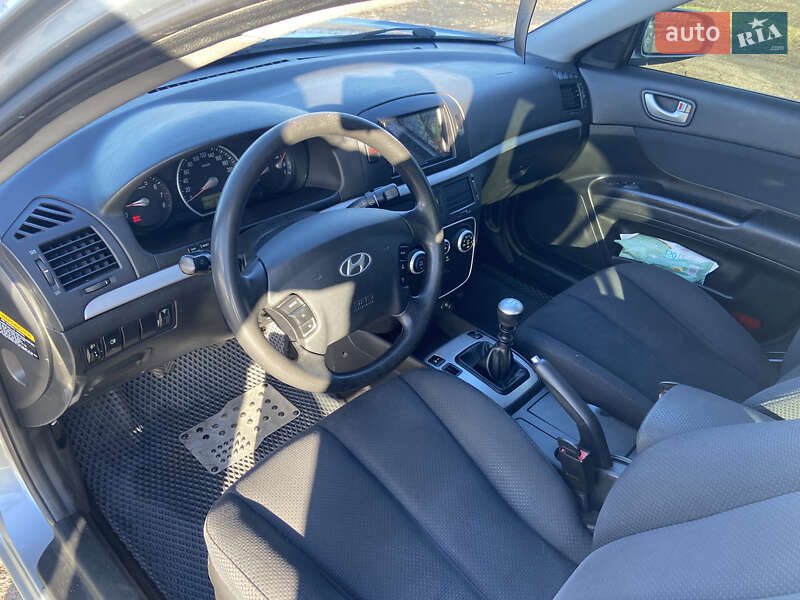 Седан Hyundai Sonata 2007 в Кременчуге