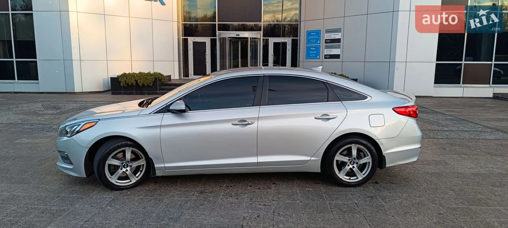 2014 Hyundai Sonata - мініатюра 2