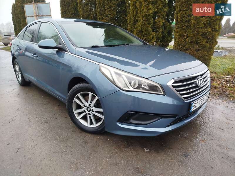 Седан Hyundai Sonata 2016 в Почаеве