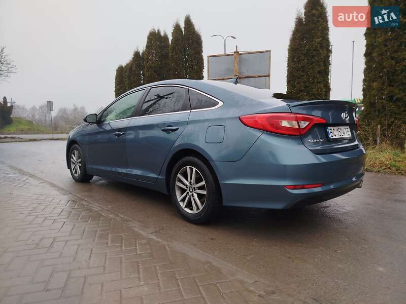 Седан Hyundai Sonata 2016 в Почаеве
