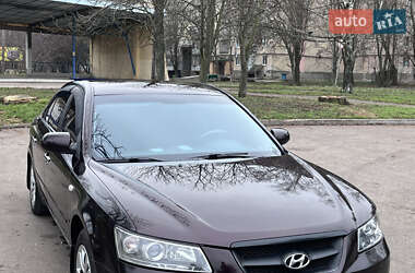 Седан Hyundai Sonata 2007 в Жовтих Водах