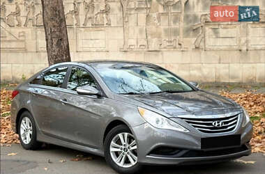 Седан Hyundai Sonata 2014 в Миколаєві