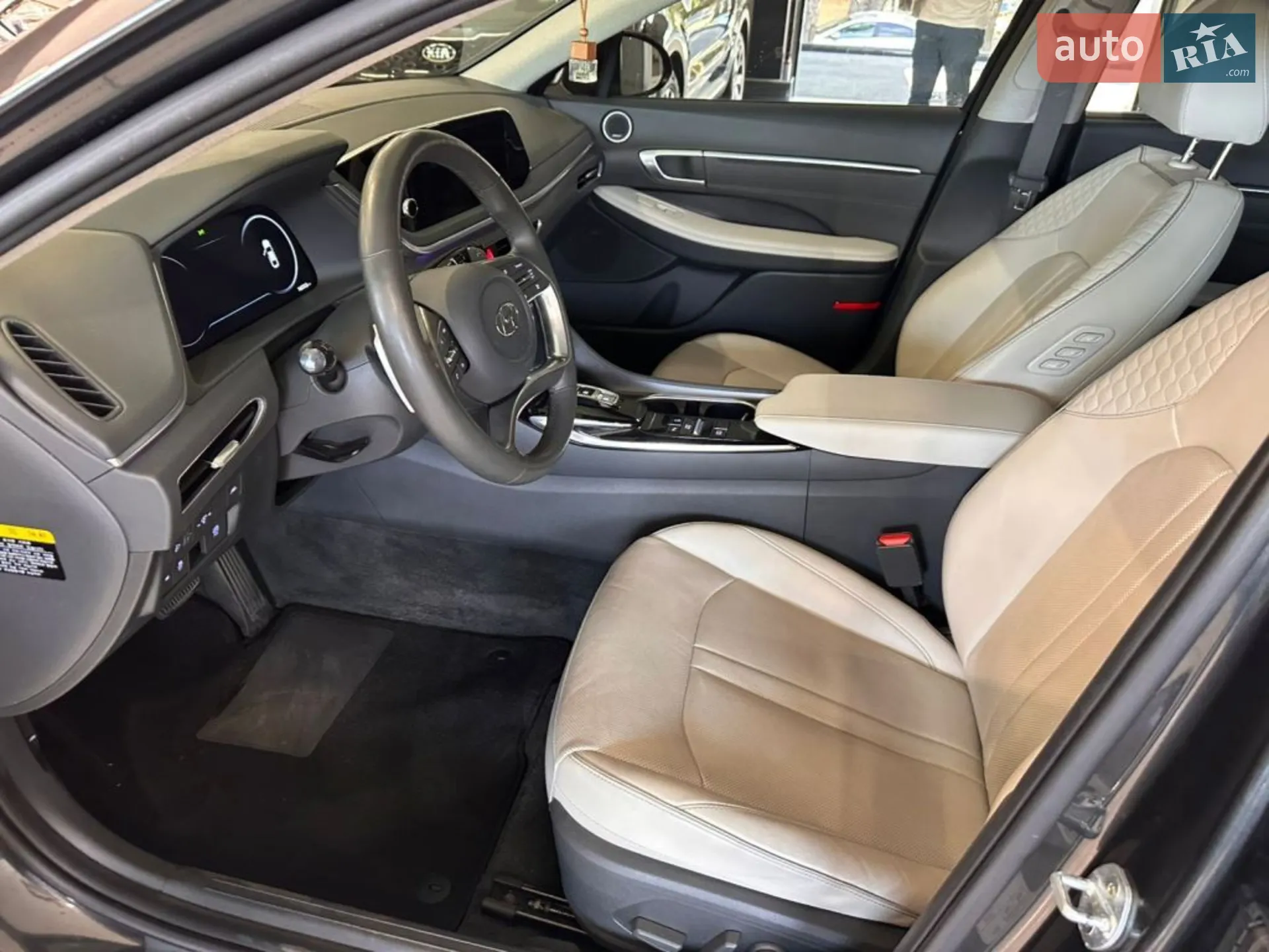 2020 Hyundai Sonata - мініатюра 21