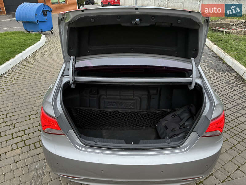 Седан Hyundai Sonata 2013 в Одесі