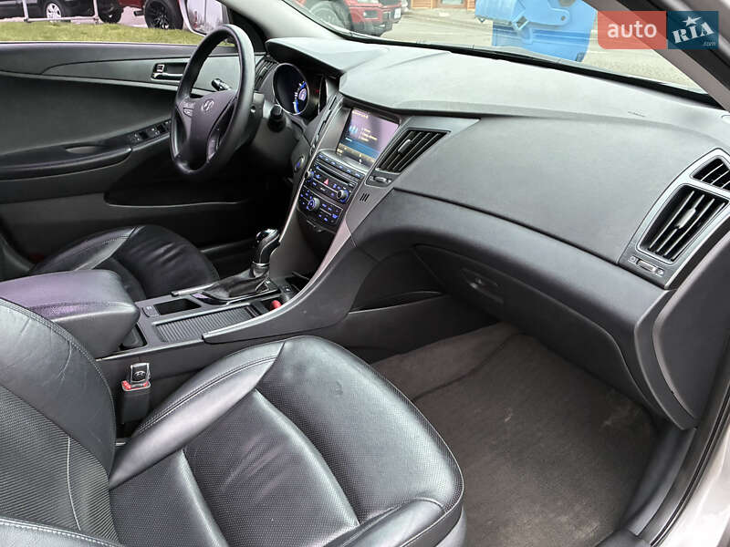 Седан Hyundai Sonata 2013 в Одесі