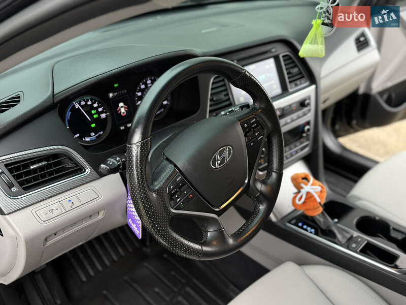 Седан Hyundai Sonata 2015 в Вінниці