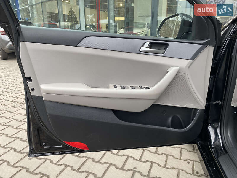 Седан Hyundai Sonata 2019 в Одесі