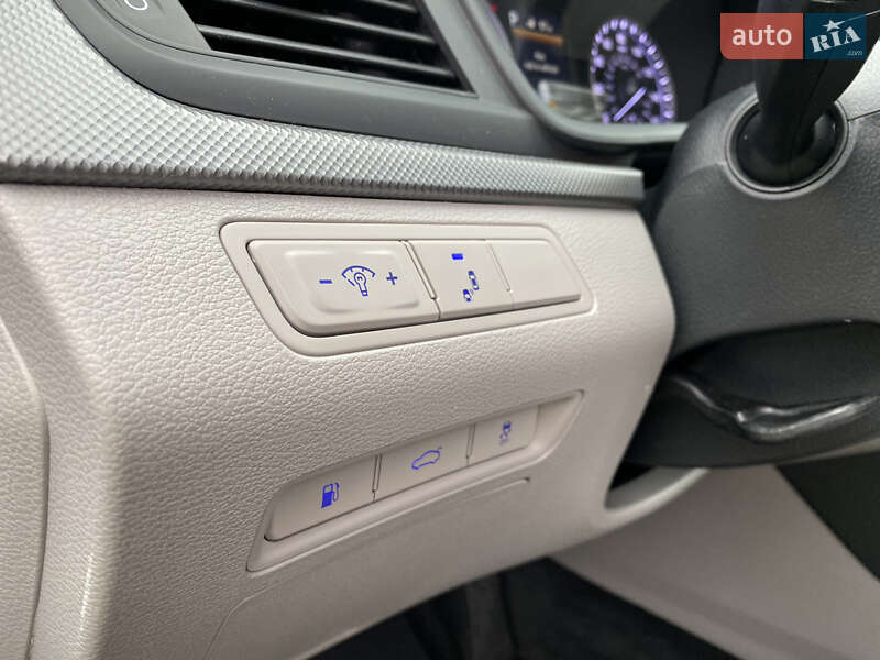 Седан Hyundai Sonata 2019 в Одесі