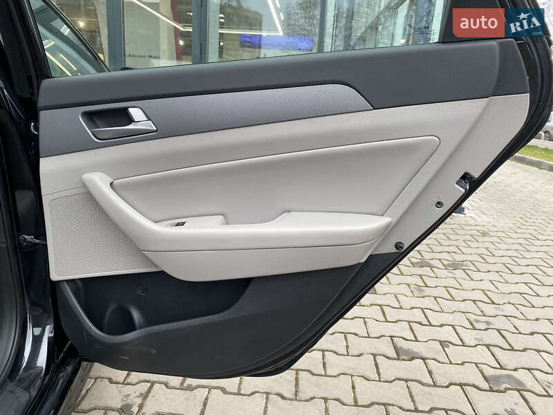Седан Hyundai Sonata 2019 в Одесі