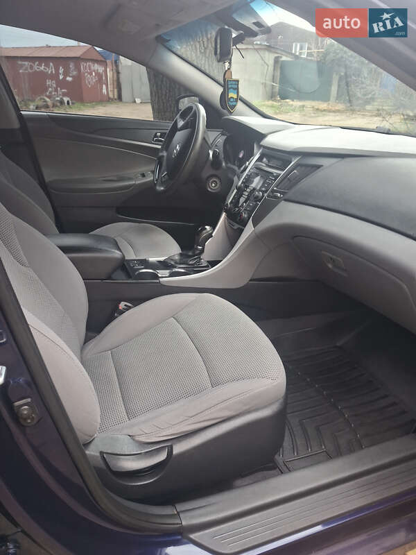Седан Hyundai Sonata 2012 в Николаеве
