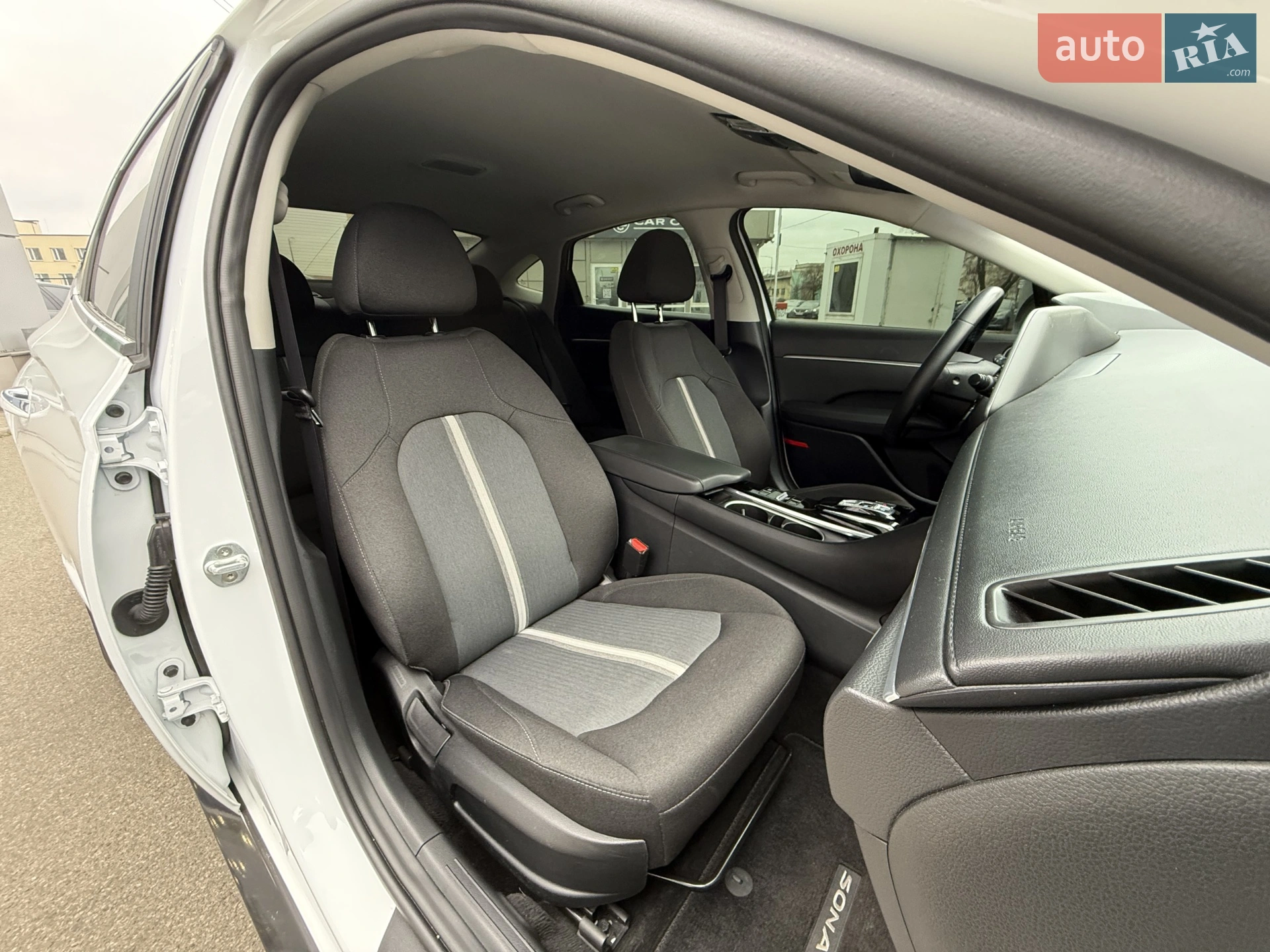 2019 Hyundai Sonata - мініатюра 13