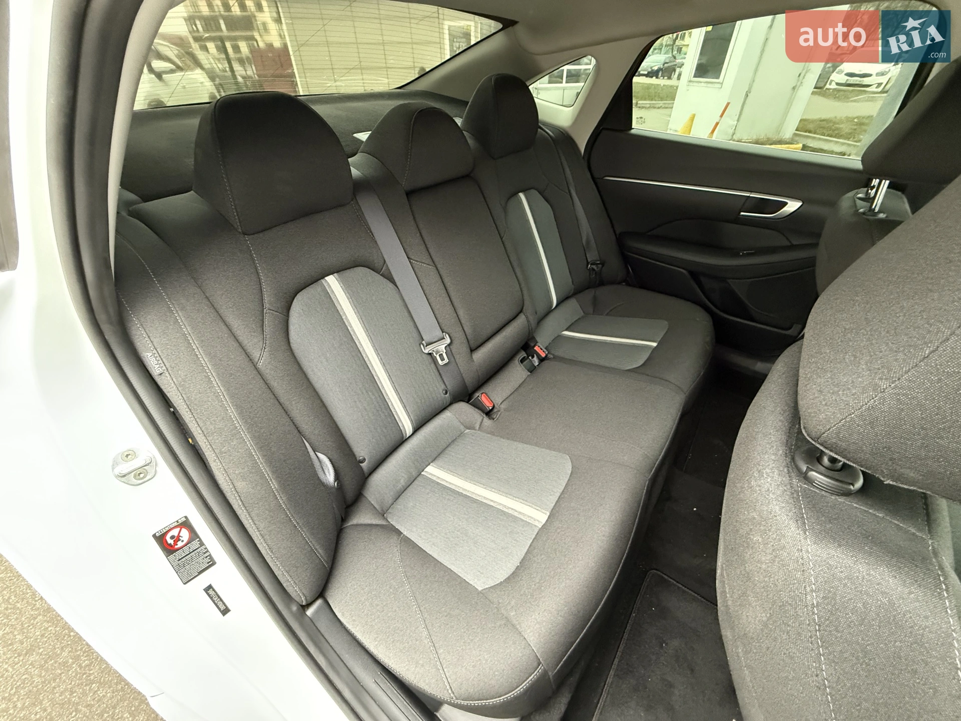 2019 Hyundai Sonata - мініатюра 17