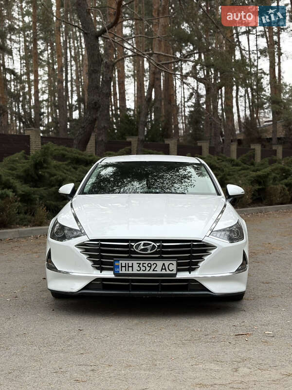 Седан Hyundai Sonata 2019 в Новомосковске