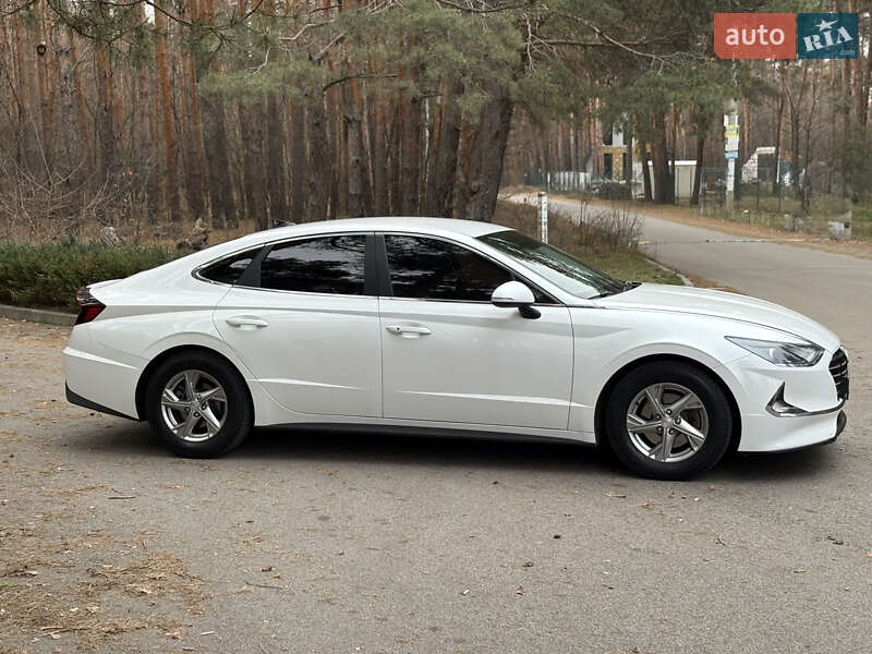 Седан Hyundai Sonata 2019 в Новомосковске