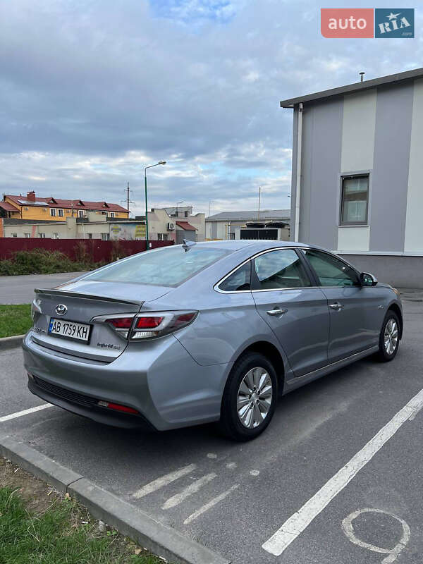 Седан Hyundai Sonata 2015 в Вінниці