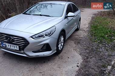 Седан Hyundai Sonata 2017 в Киеве