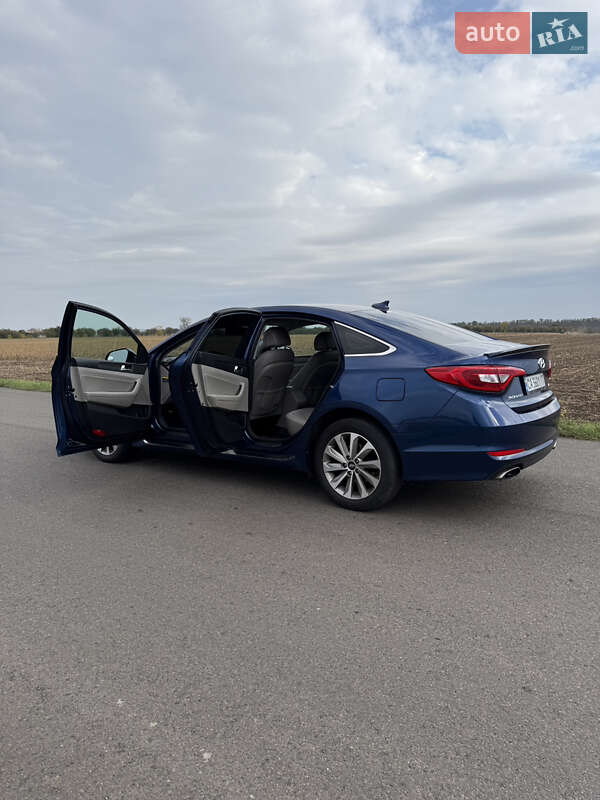 Седан Hyundai Sonata 2014 в Смілі