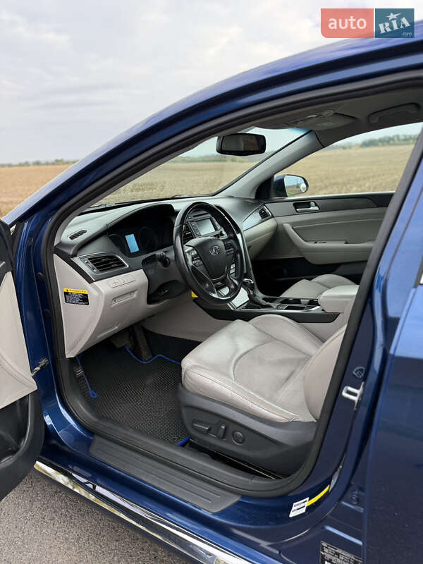 Седан Hyundai Sonata 2014 в Смілі