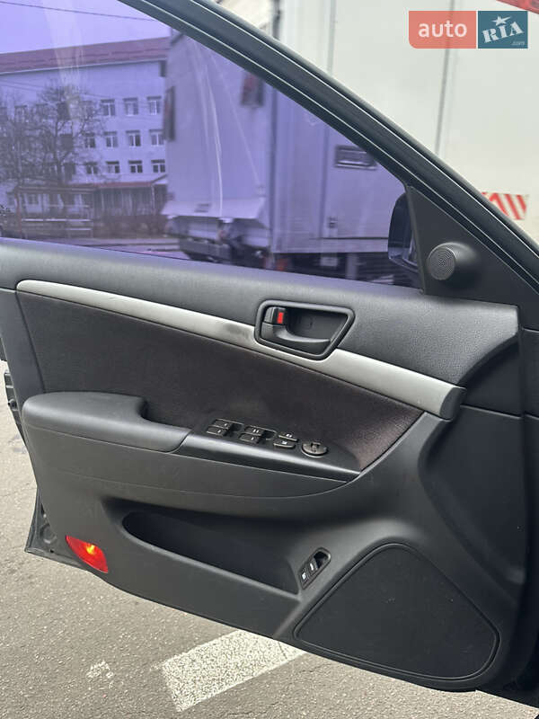 Седан Hyundai Sonata 2008 в Киеве