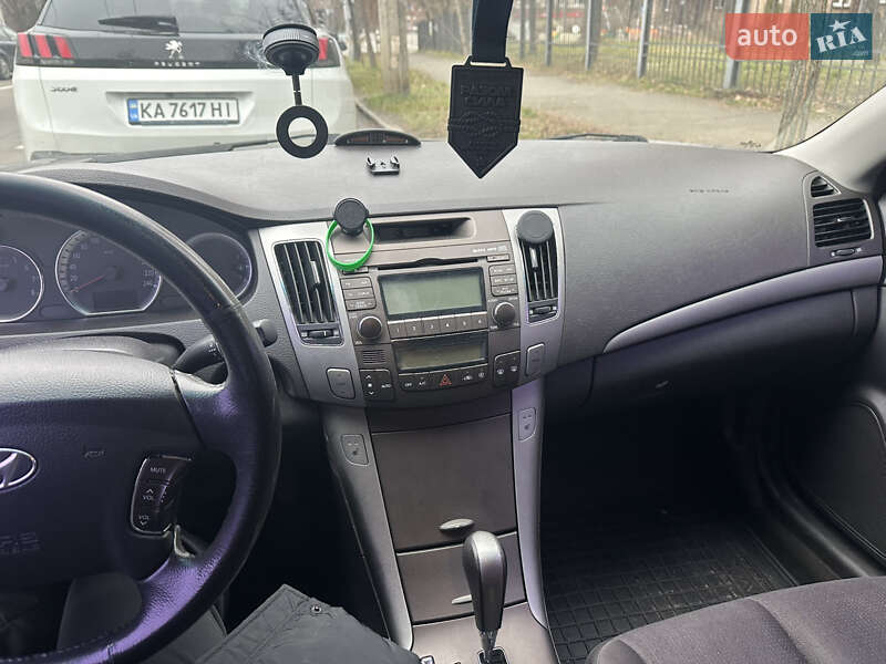 Седан Hyundai Sonata 2008 в Киеве