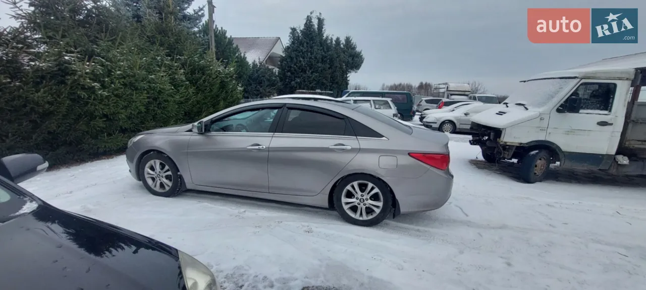 2010 Hyundai Sonata - мініатюра 7