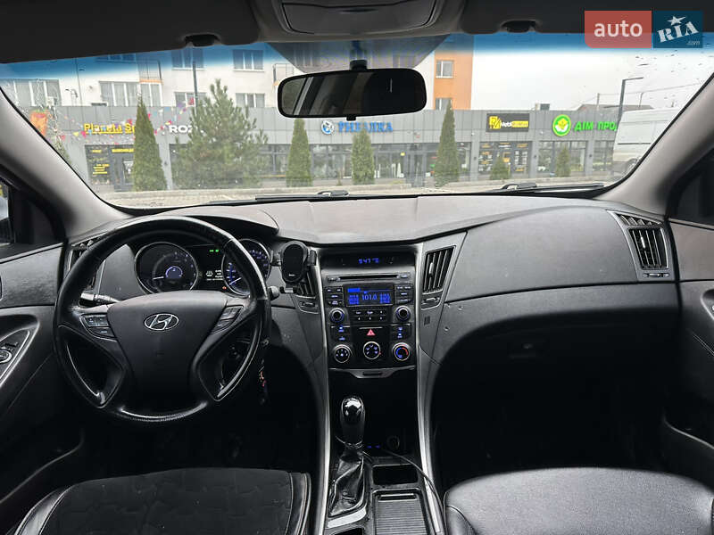 Седан Hyundai Sonata 2013 в Виннице