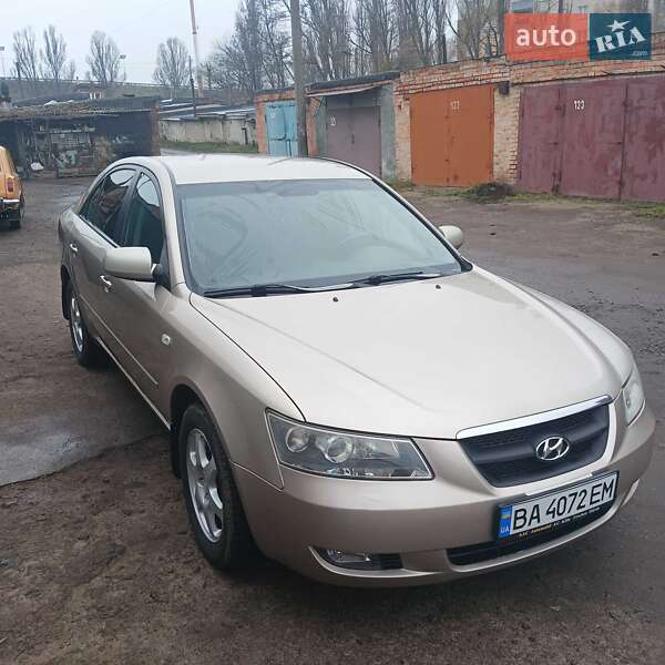 Седан Hyundai Sonata 2008 в Александрие фото 2 Седан Hyundai Sonata 2008 в Александрие