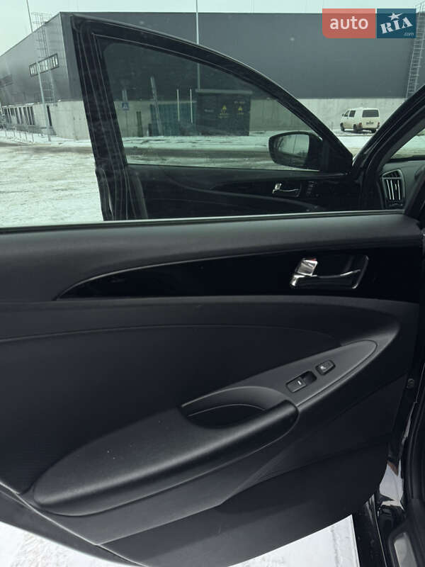 Седан Hyundai Sonata 2011 в Киеве