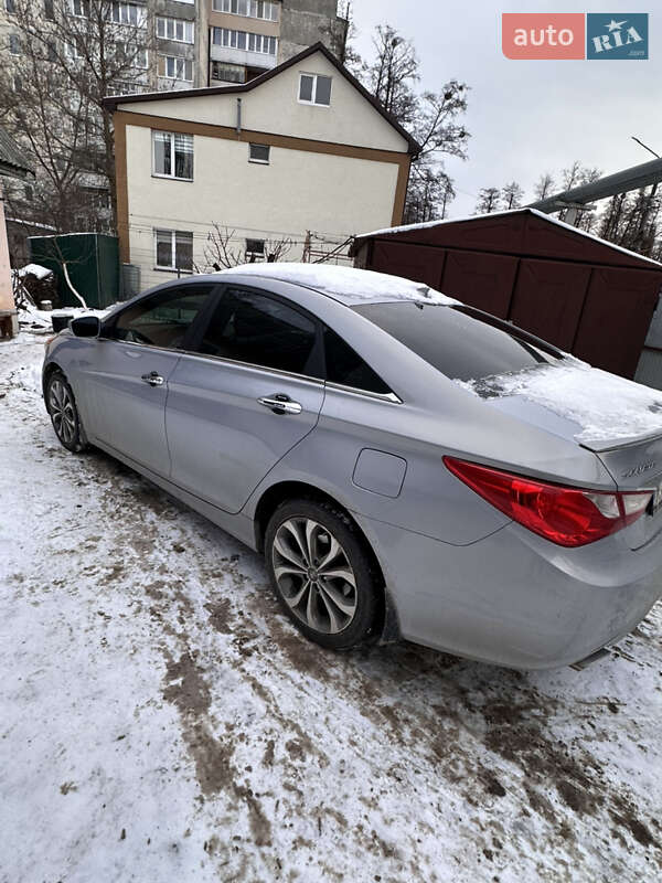 Седан Hyundai Sonata 2013 в Ирпене фото 6 Седан Hyundai Sonata 2013 в Ирпене