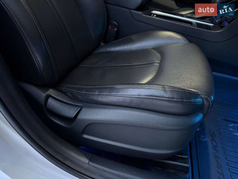 Седан Hyundai Sonata 2014 в Киеве фото 28 Седан Hyundai Sonata 2014 в Киеве