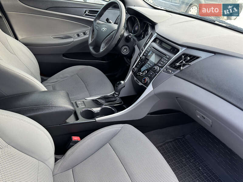 Седан Hyundai Sonata 2013 в Житомире