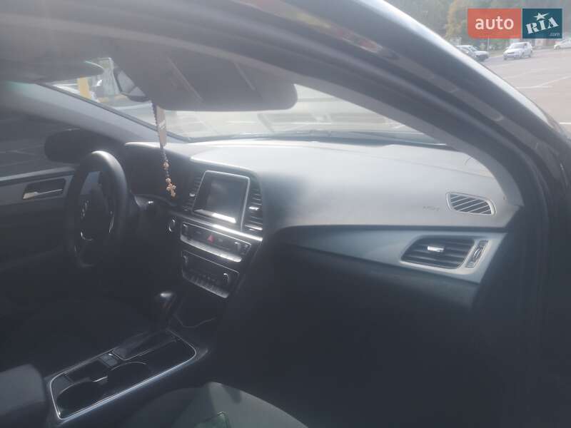Седан Hyundai Sonata 2018 в Киеве