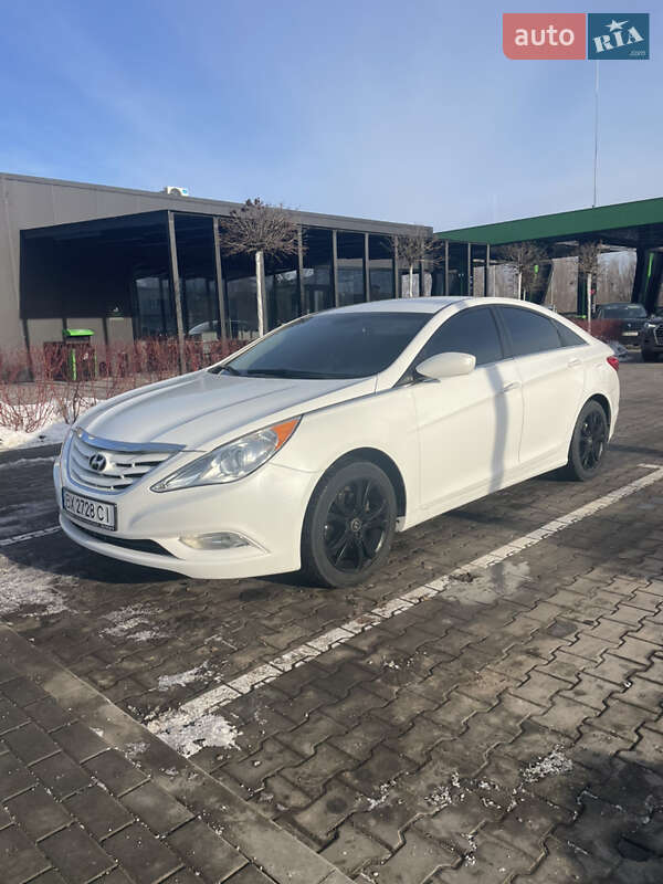 Hyundai Sonata 2013