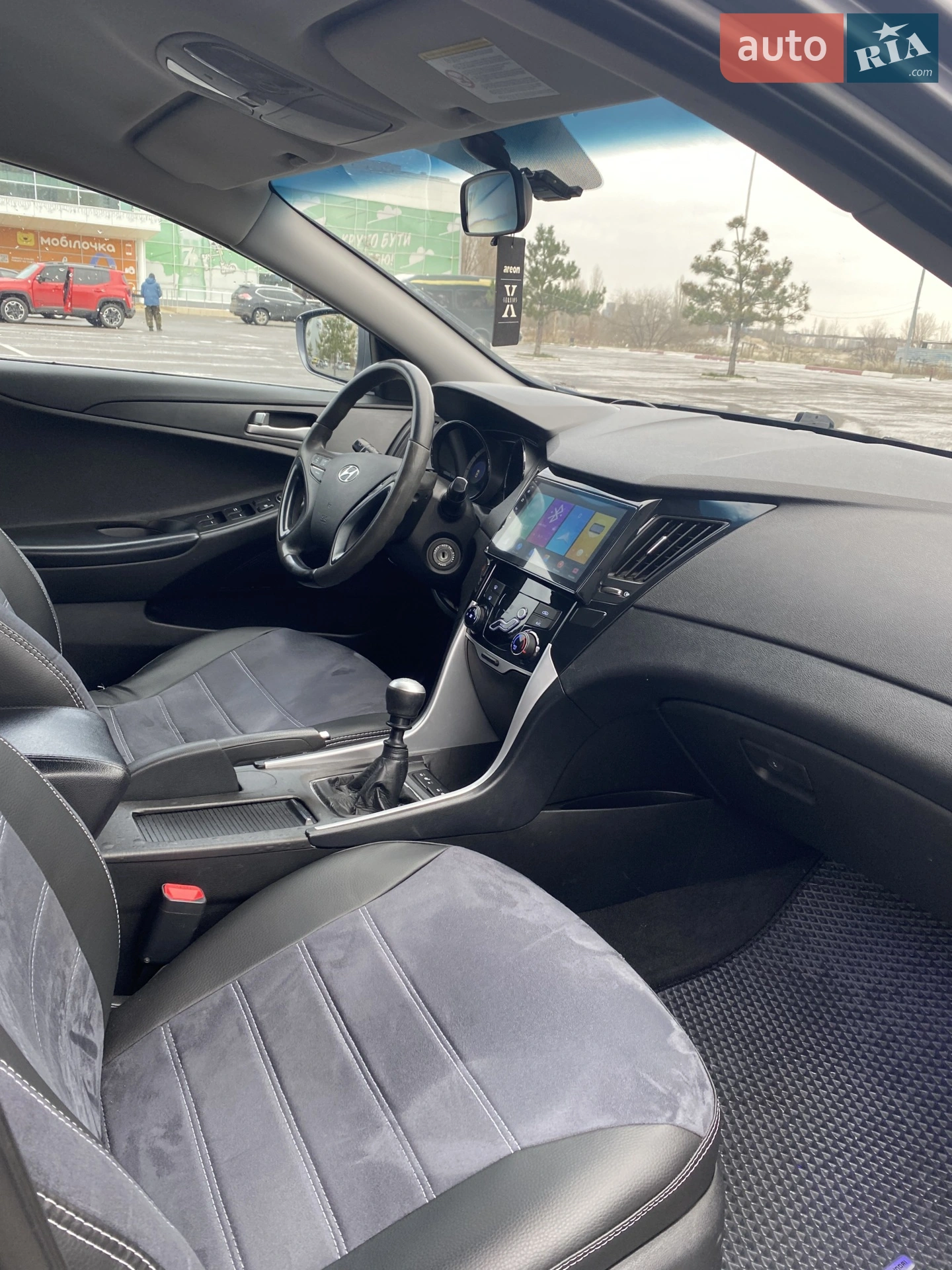 2011 Hyundai Sonata - мініатюра 8
