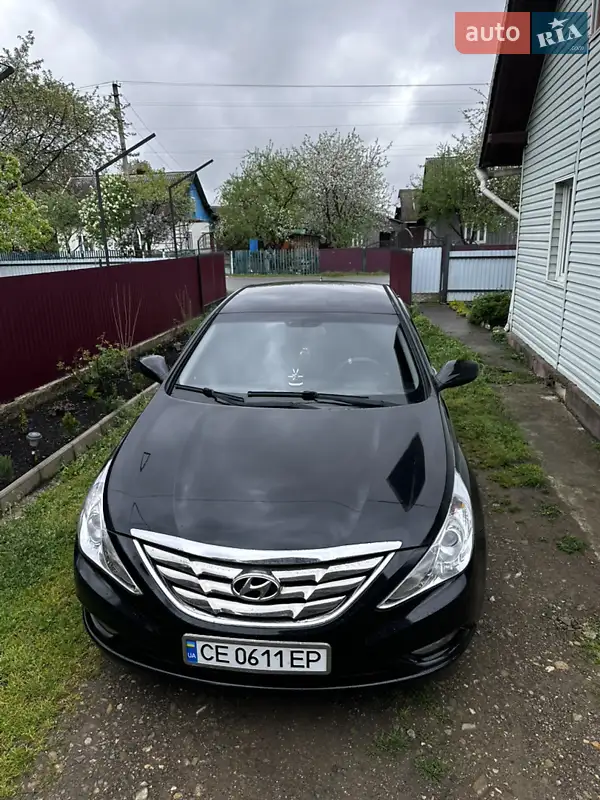 Hyundai Sonata 2011