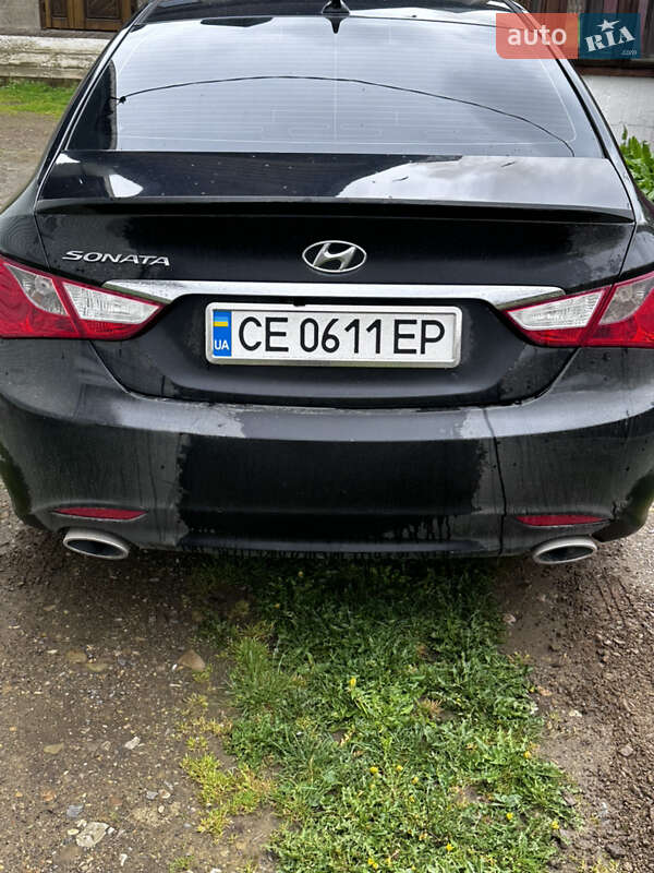 Седан Hyundai Sonata 2011 в Сторожинце