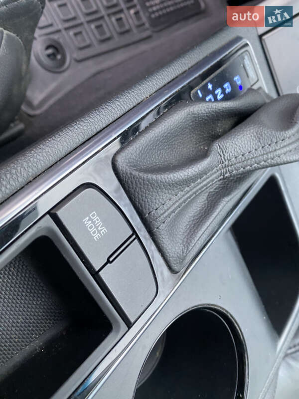 Седан Hyundai Sonata 2016 в Запорожье