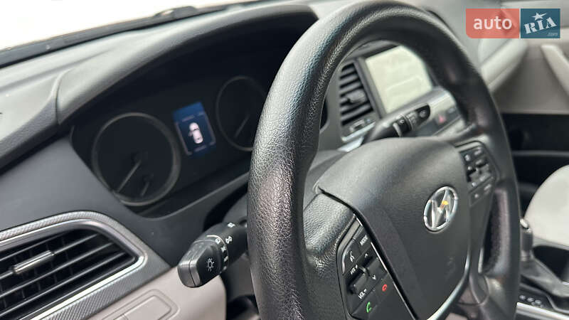 Седан Hyundai Sonata 2015 в Києві