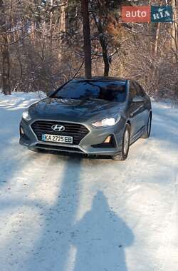 Седан Hyundai Sonata 2017 в Киеве