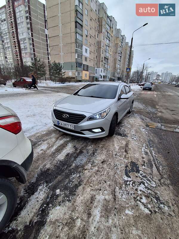 Седан Hyundai Sonata 2016 в Киеве
