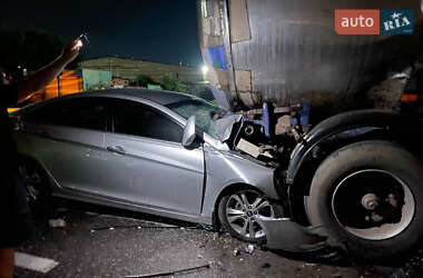 Седан Hyundai Sonata 2011 в Тульчине