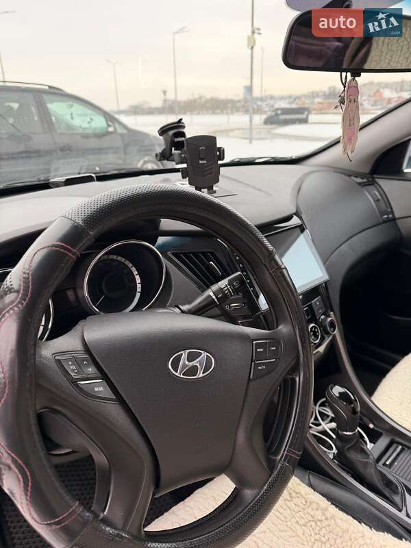 Седан Hyundai Sonata 2014 в Виннице