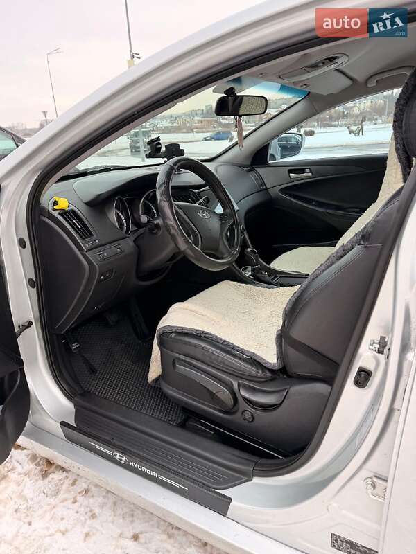 Седан Hyundai Sonata 2014 в Виннице