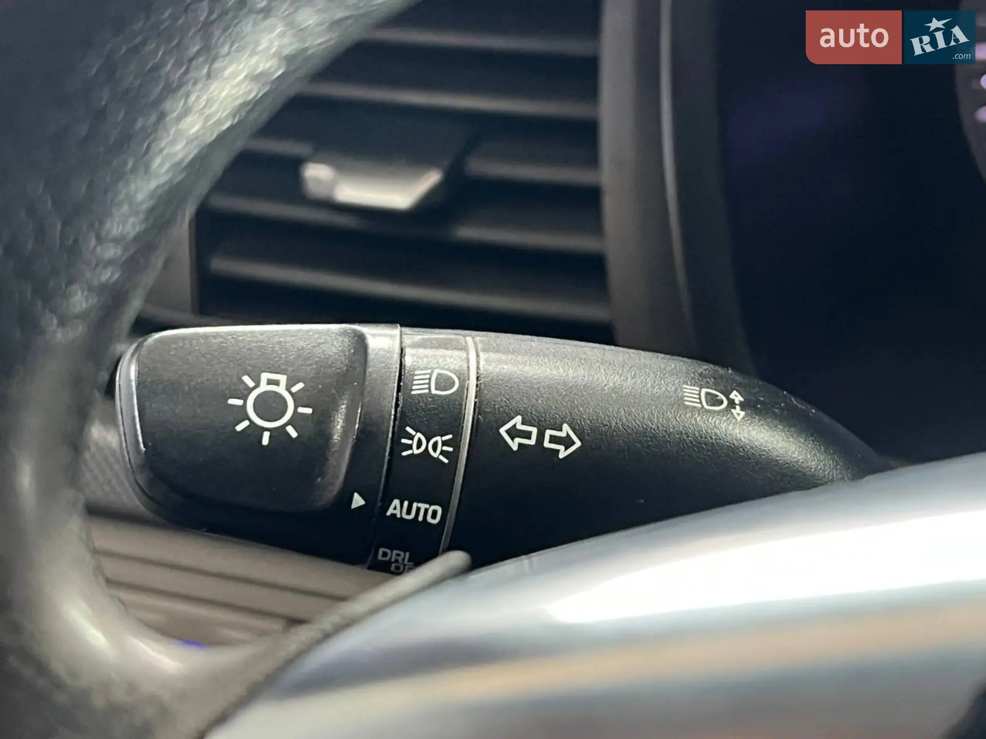 2018 Hyundai Sonata - мініатюра 23