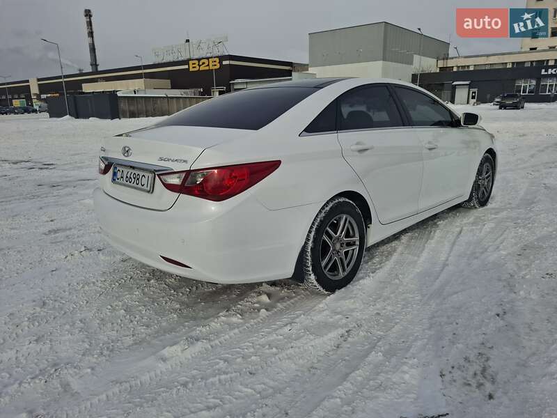 Седан Hyundai Sonata 2011 в Черкассах