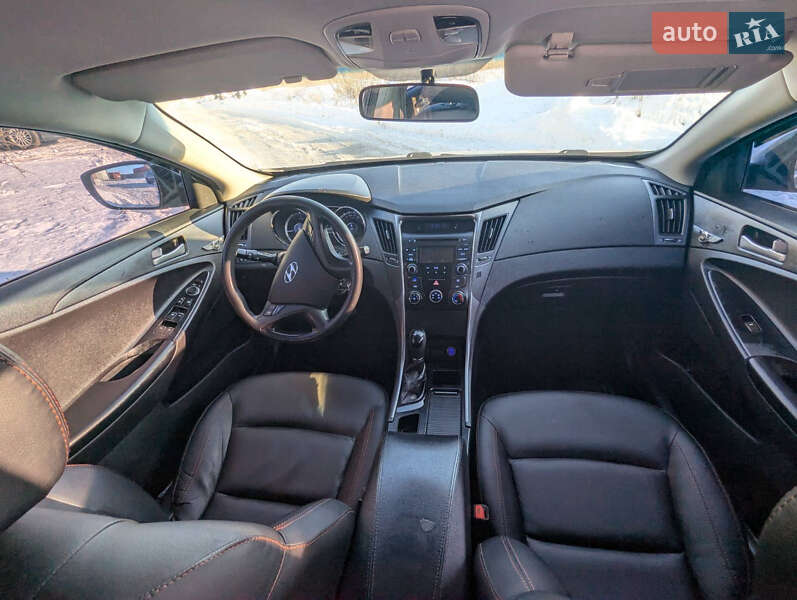 Седан Hyundai Sonata 2014 в Млинове фото 8 Седан Hyundai Sonata 2014 в Млинове