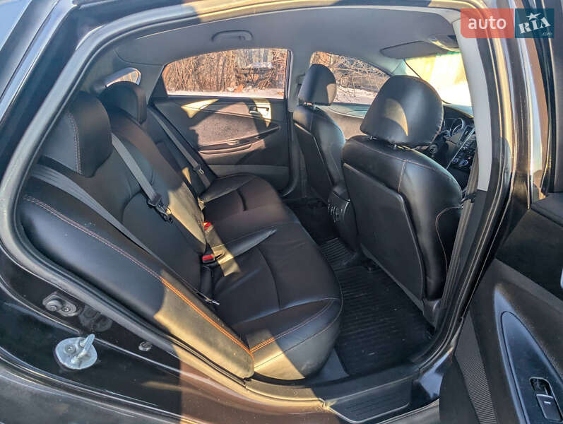 Седан Hyundai Sonata 2014 в Млинове фото 11 Седан Hyundai Sonata 2014 в Млинове