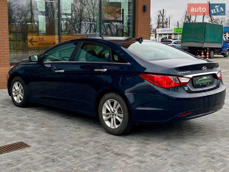 Седан Hyundai Sonata 2013 в Киеве фото 10 Седан Hyundai Sonata 2013 в Киеве