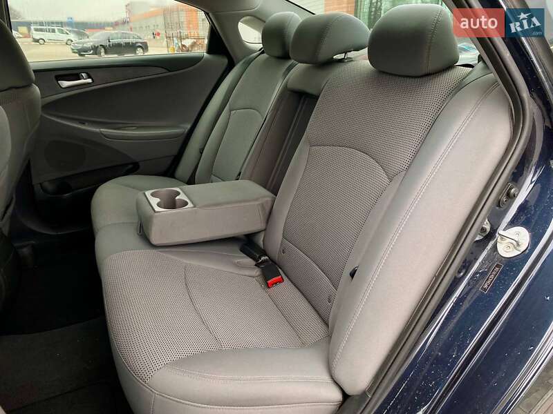 Седан Hyundai Sonata 2013 в Киеве фото 25 Седан Hyundai Sonata 2013 в Киеве